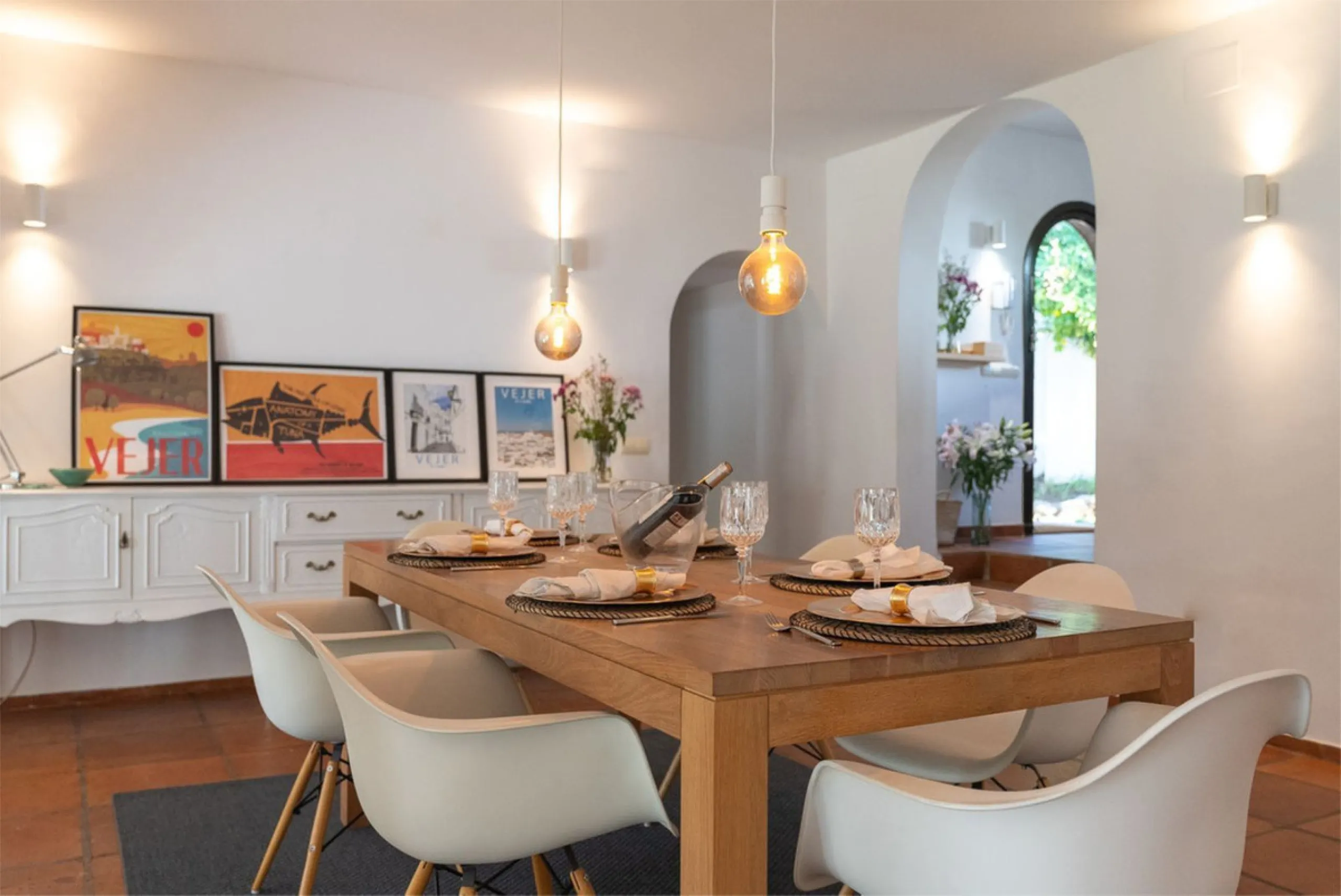 Cosy and authentic villa for sale!