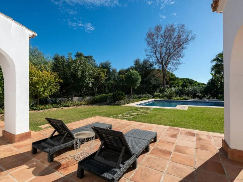 Cosy and authentic villa for sale!