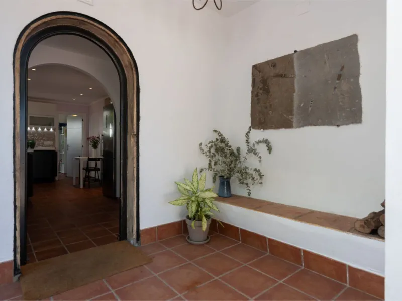 Cosy and authentic villa for sale!