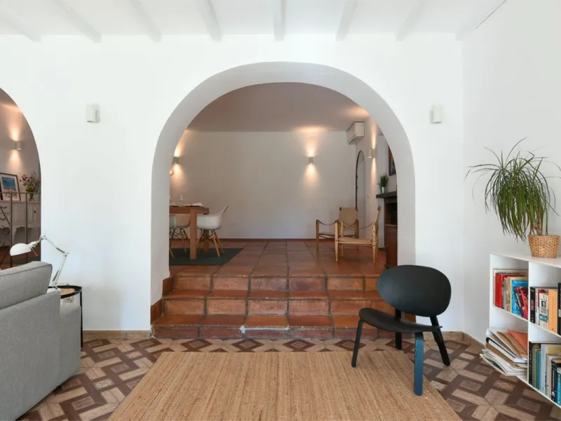 Cosy and authentic villa for sale!