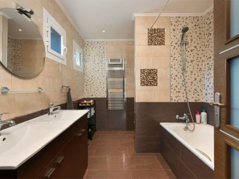 Cosy and authentic villa for sale!