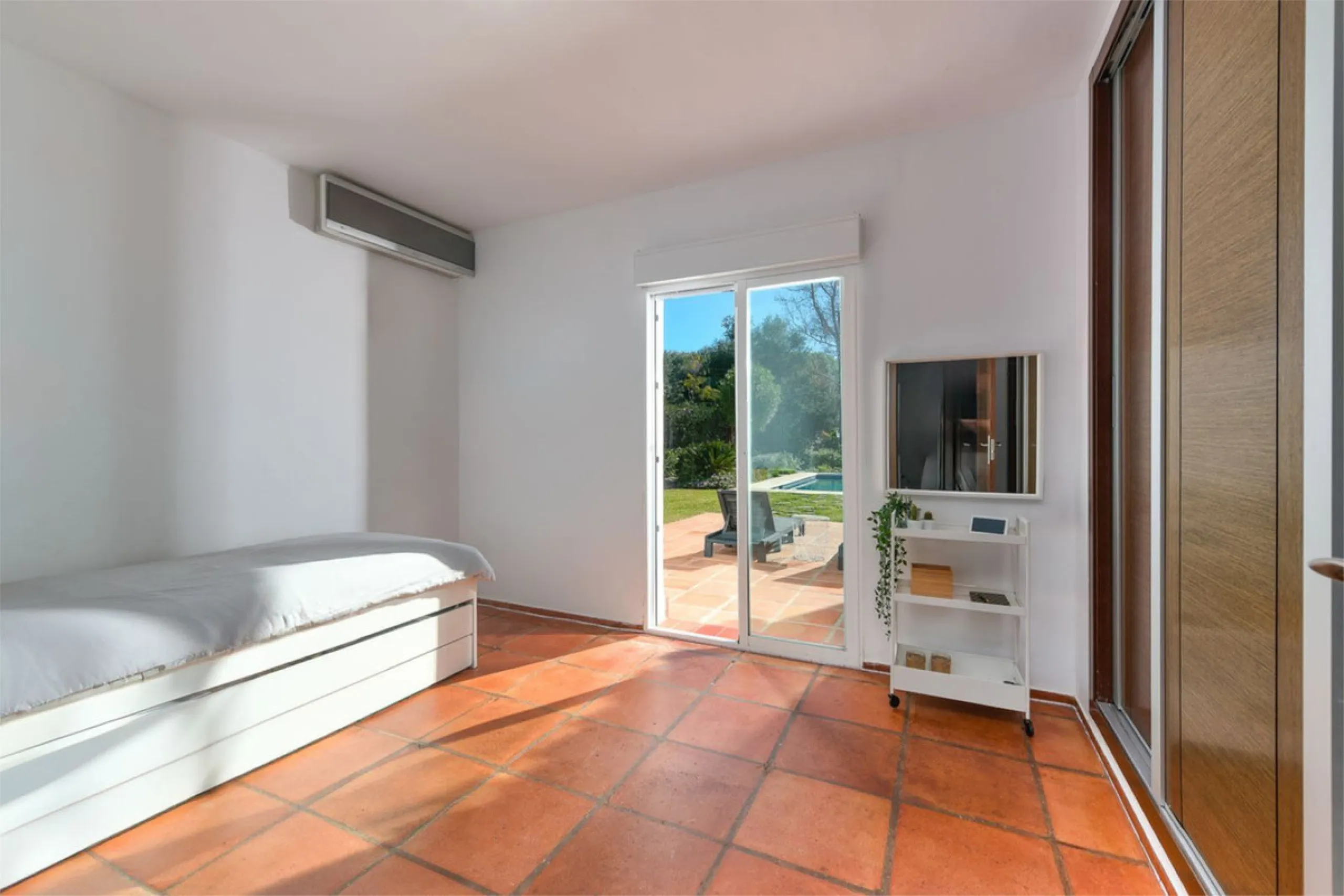 Cosy and authentic villa for sale!