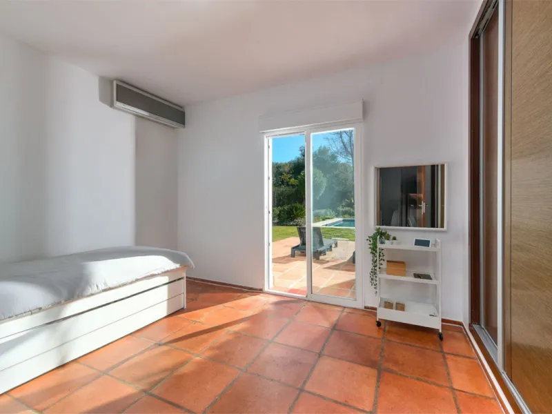 Cosy and authentic villa for sale!
