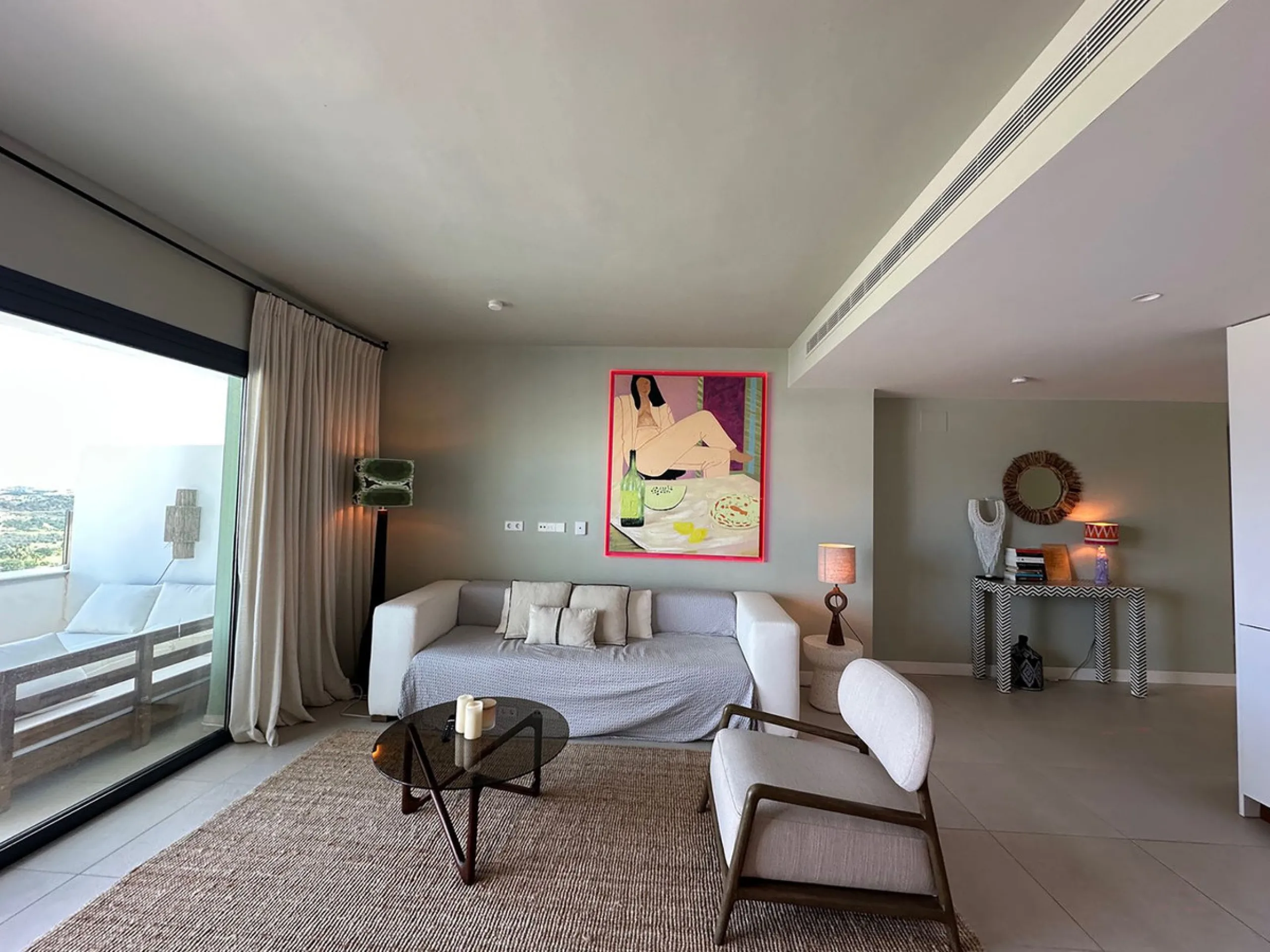 Stunning 2-bedroom apartment with beautiful sea and golf views over Calanova Golf