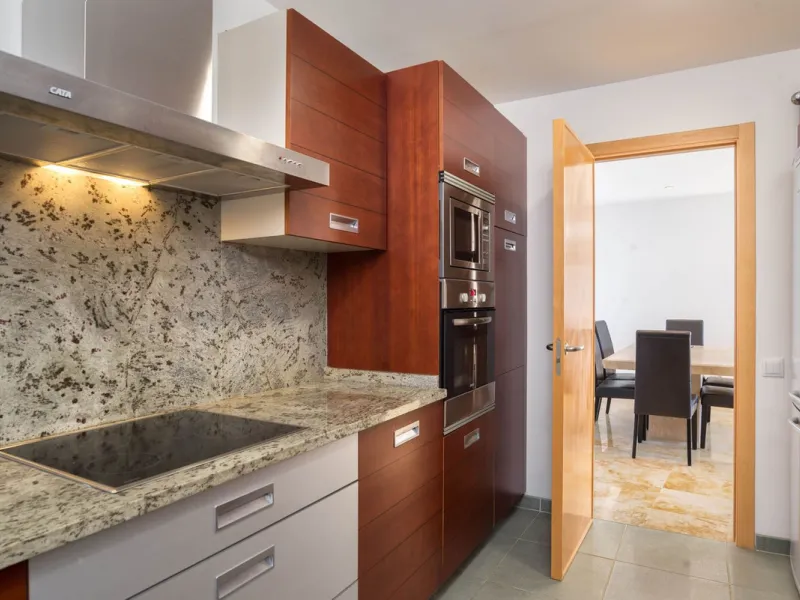 Apartment for sale in Lomas de Los Monteros, Marbella.