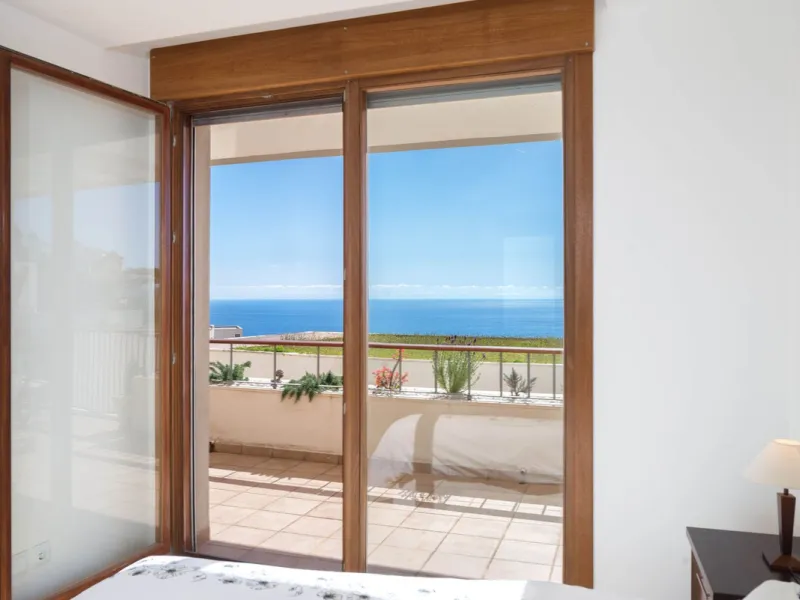 Apartment for sale in Lomas de Los Monteros, Marbella.