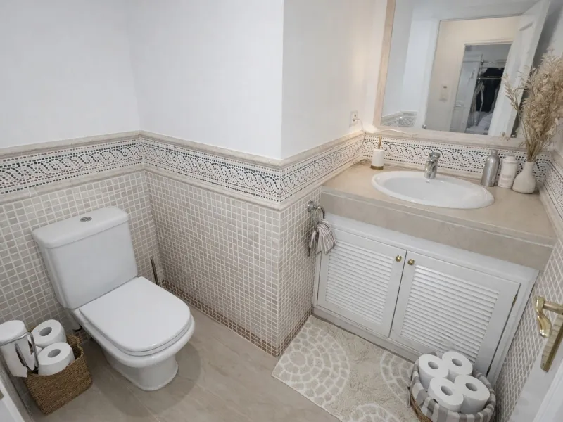 Apartment - Ground Floor Apartment в продаже в Marbella, Málaga. В доме 2 спален и 2 ванных комнат. Площадь дома 118 м²