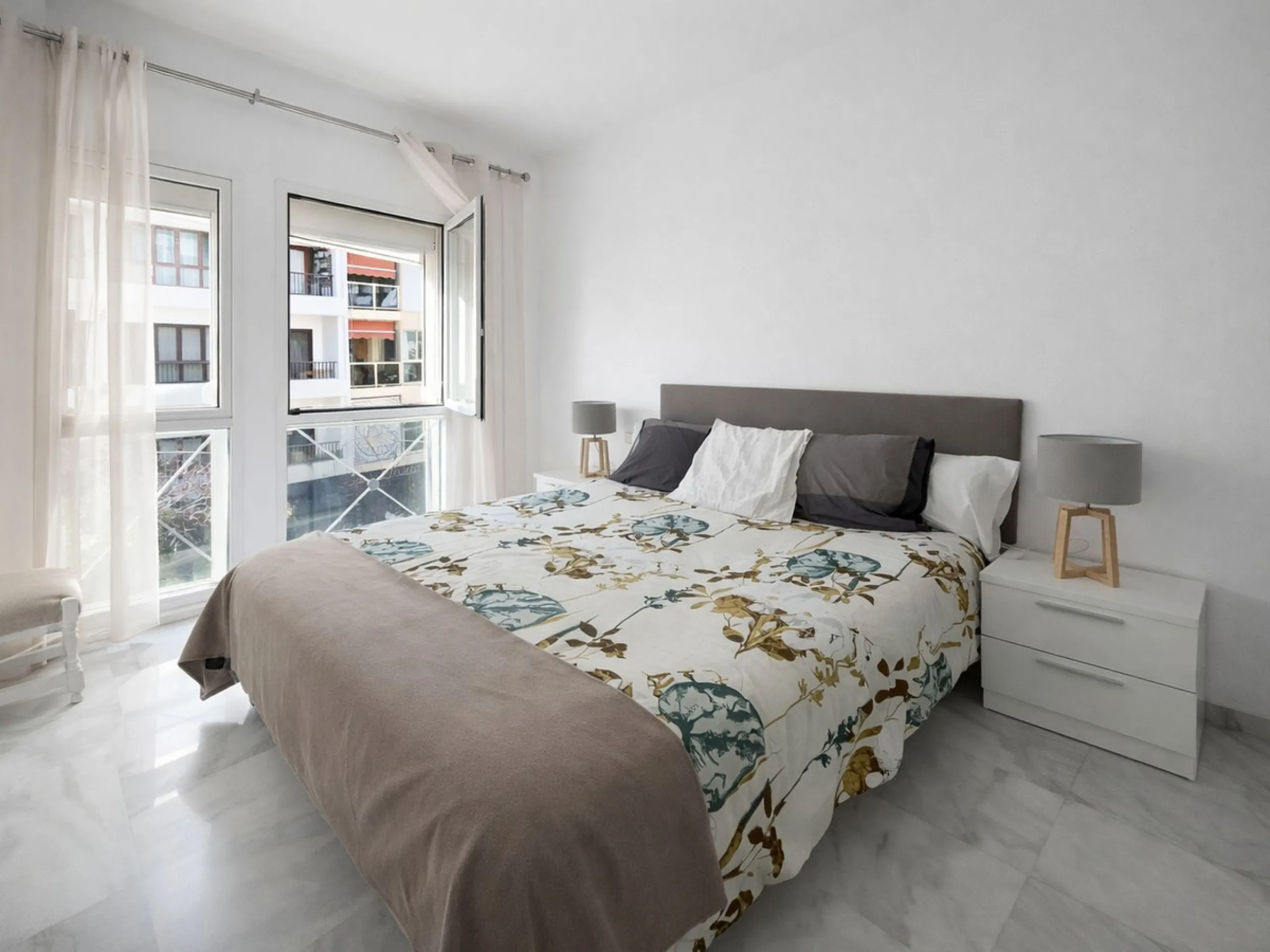 Top Floor Apartment, Estepona, Costa del Sol.