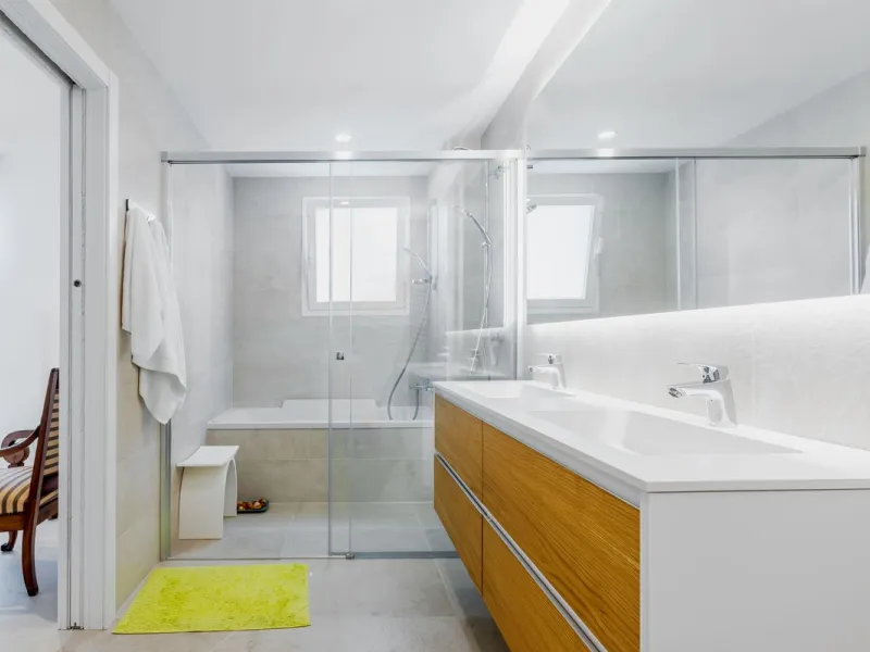 Apartment - Middle Floor Apartment в продаже в Benalmadena, Málaga. В доме 2 спален и 2 ванных комнат. Площадь дома 266 м²