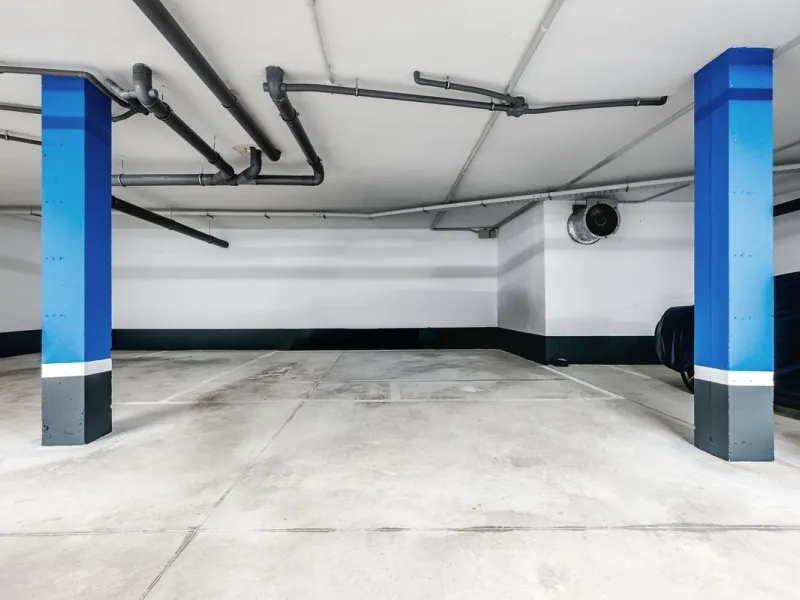 Apartment - Middle Floor Apartment в продаже в Benalmadena, Málaga. В доме 2 спален и 2 ванных комнат. Площадь дома 266 м²