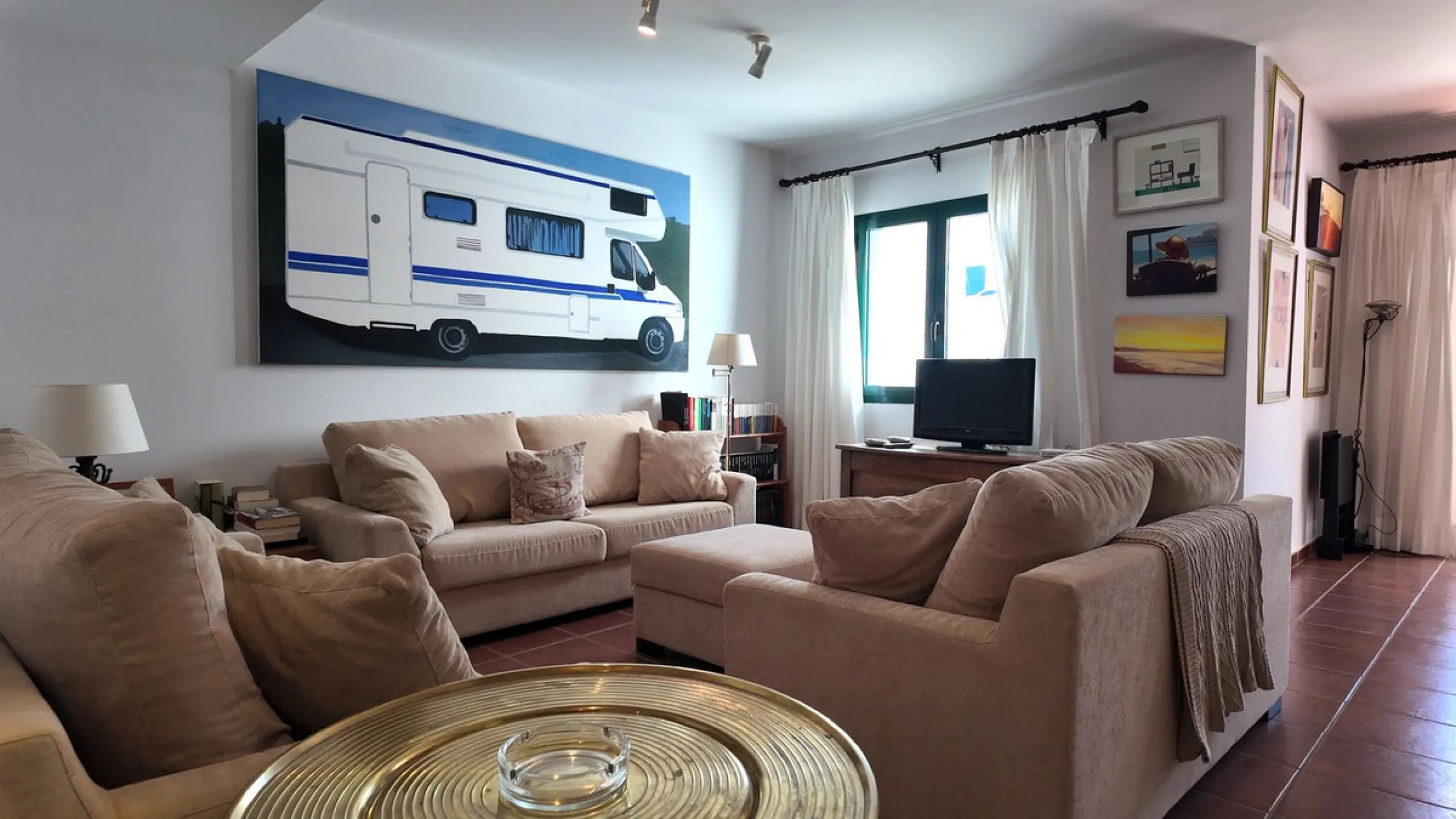 Welcome to Urbanisation Las Arenas, one of San Pedro's most sought-after beachside communities.