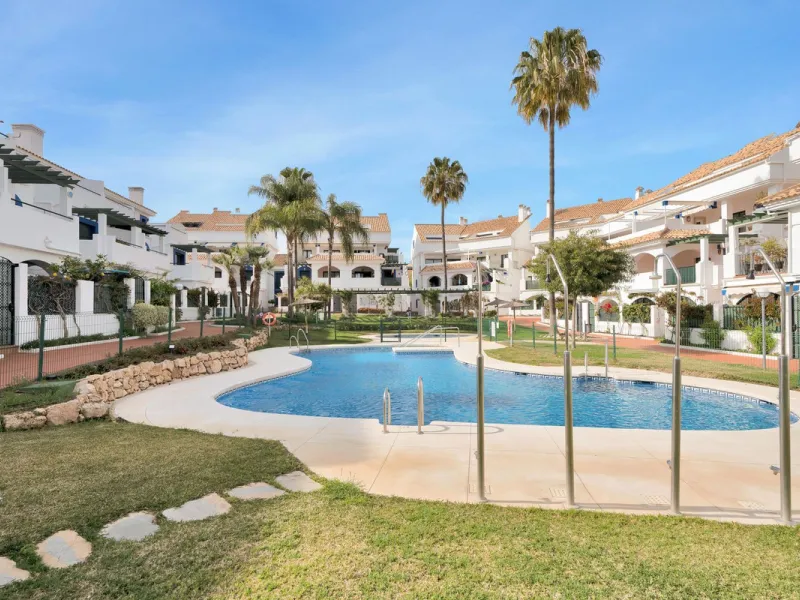 Welcome to Urbanisation Las Arenas, one of San Pedro's most sought-after beachside communities.