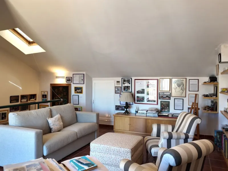 Welcome to Urbanisation Las Arenas, one of San Pedro's most sought-after beachside communities.