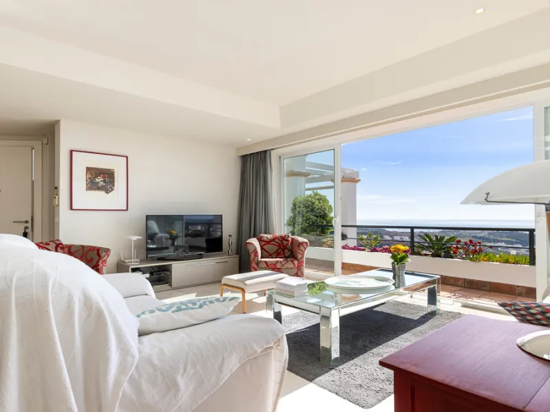 Apartment - Penthouse в продаже в Casares, Málaga. В доме 3 спален и 3 ванных комнат. Площадь дома 179 м²