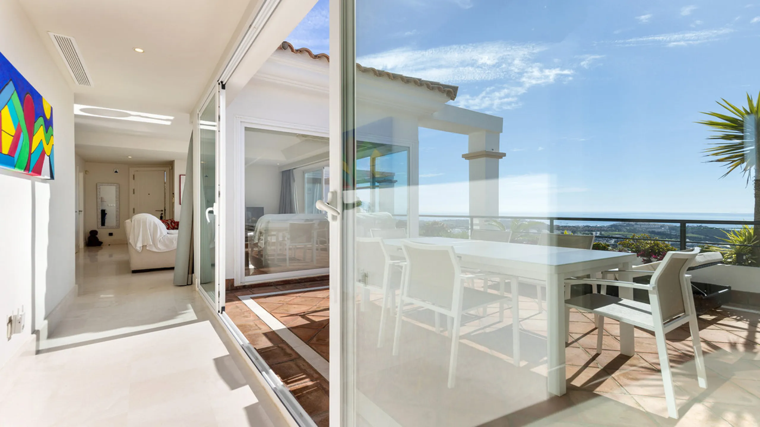 Apartment - Penthouse в продаже в Casares, Málaga. В доме 3 спален и 3 ванных комнат. Площадь дома 179 м²