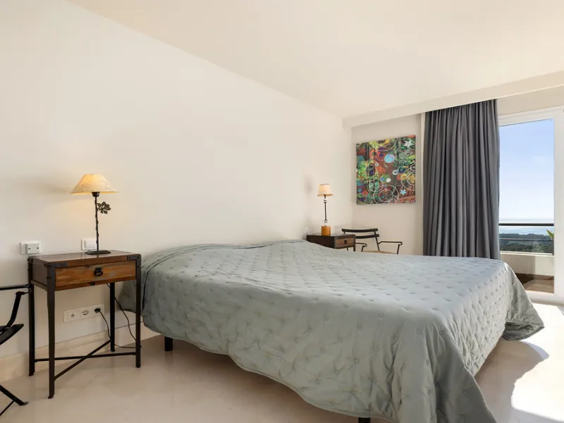 Apartment - Penthouse в продаже в Casares, Málaga. В доме 3 спален и 3 ванных комнат. Площадь дома 179 м²