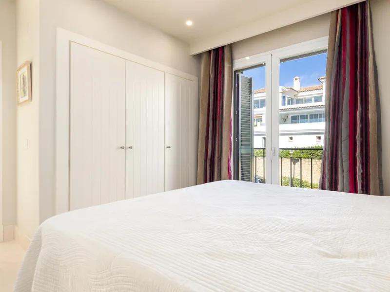 Apartment - Penthouse в продаже в Casares, Málaga. В доме 3 спален и 3 ванных комнат. Площадь дома 179 м²