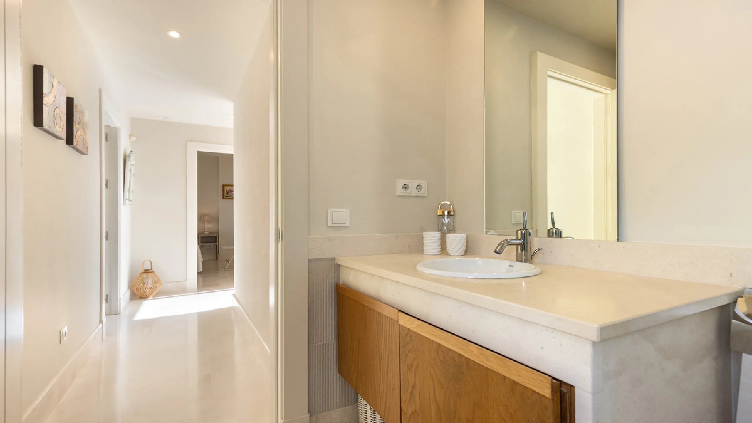Apartment - Penthouse в продаже в Casares, Málaga. В доме 3 спален и 3 ванных комнат. Площадь дома 179 м²