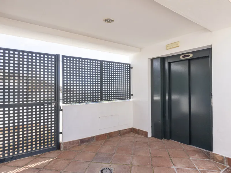Apartment - Penthouse в продаже в Casares, Málaga. В доме 3 спален и 3 ванных комнат. Площадь дома 179 м²