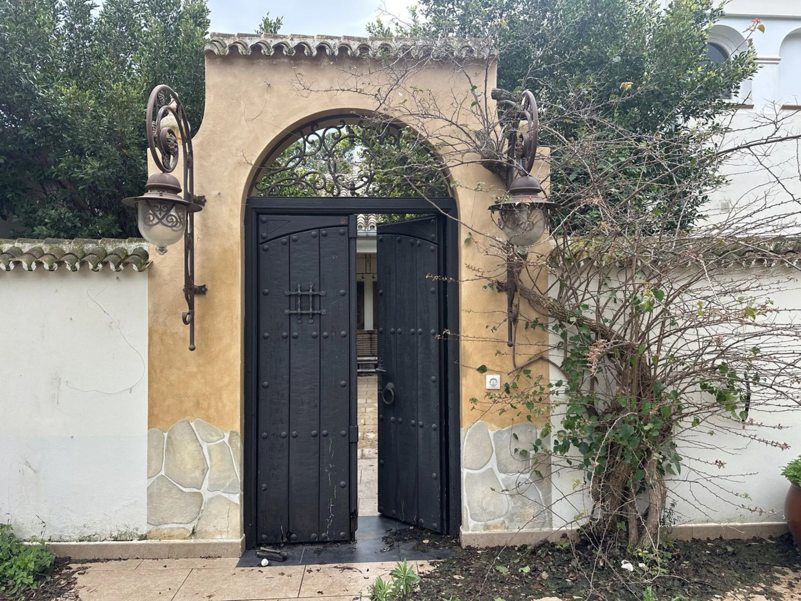 Plot - Residential Plot в продаже в Marbella, Málaga. Площадь участка 4259 м²