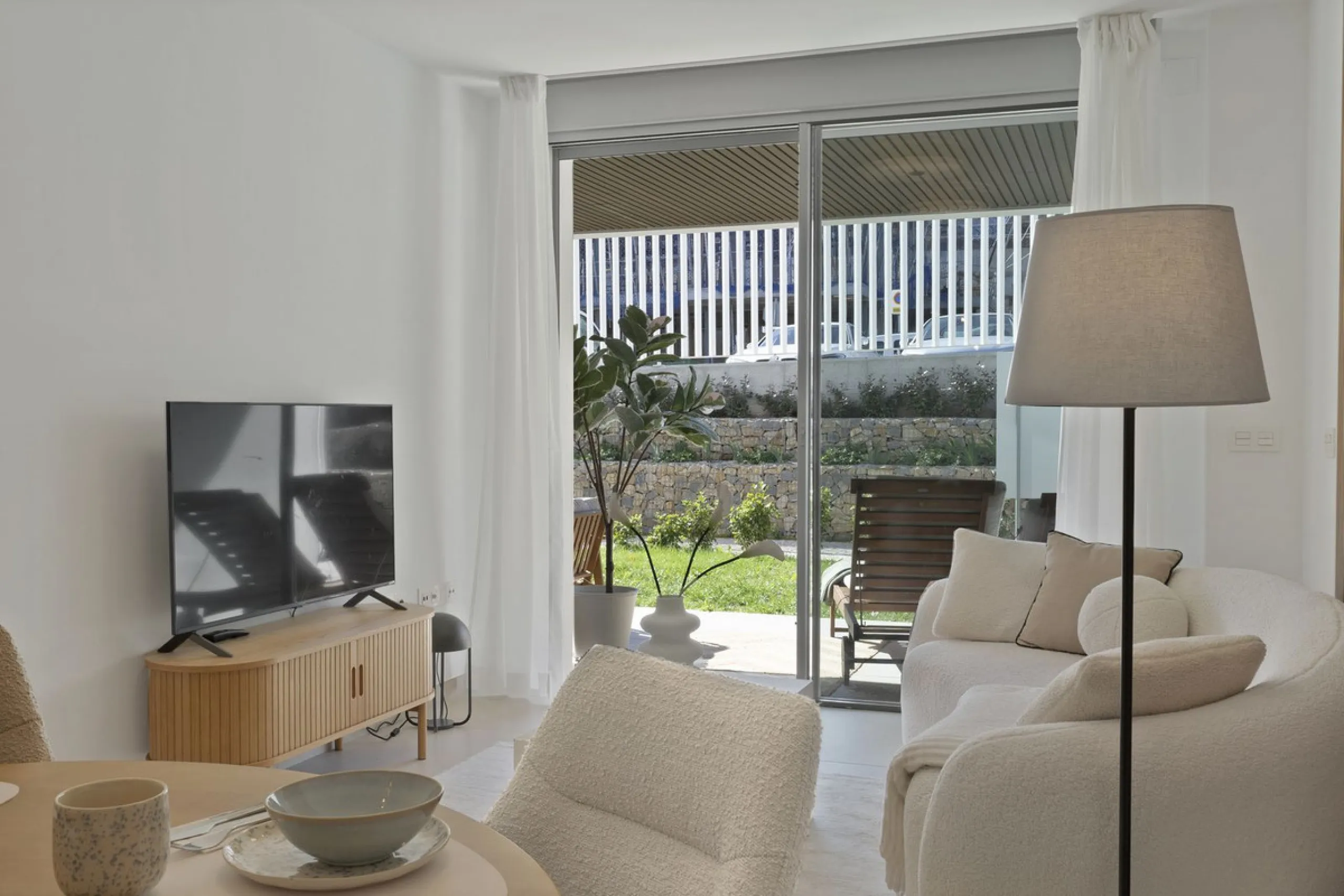 PROPERTY WITH VALID AND TRANSFERABLE TOURISTIC LICENSE!