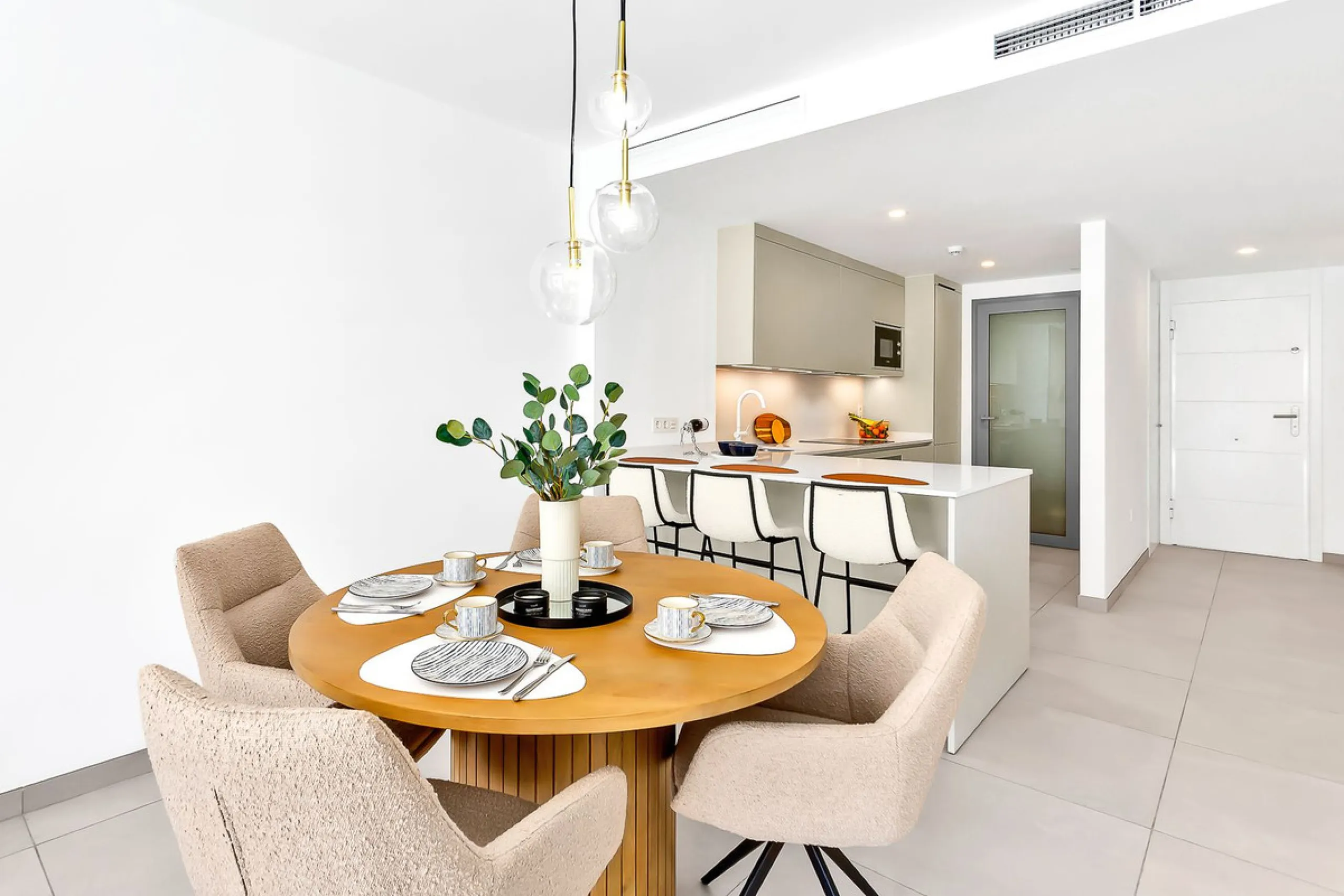 PROPERTY WITH VALID AND TRANSFERABLE TOURISTIC LICENSE!