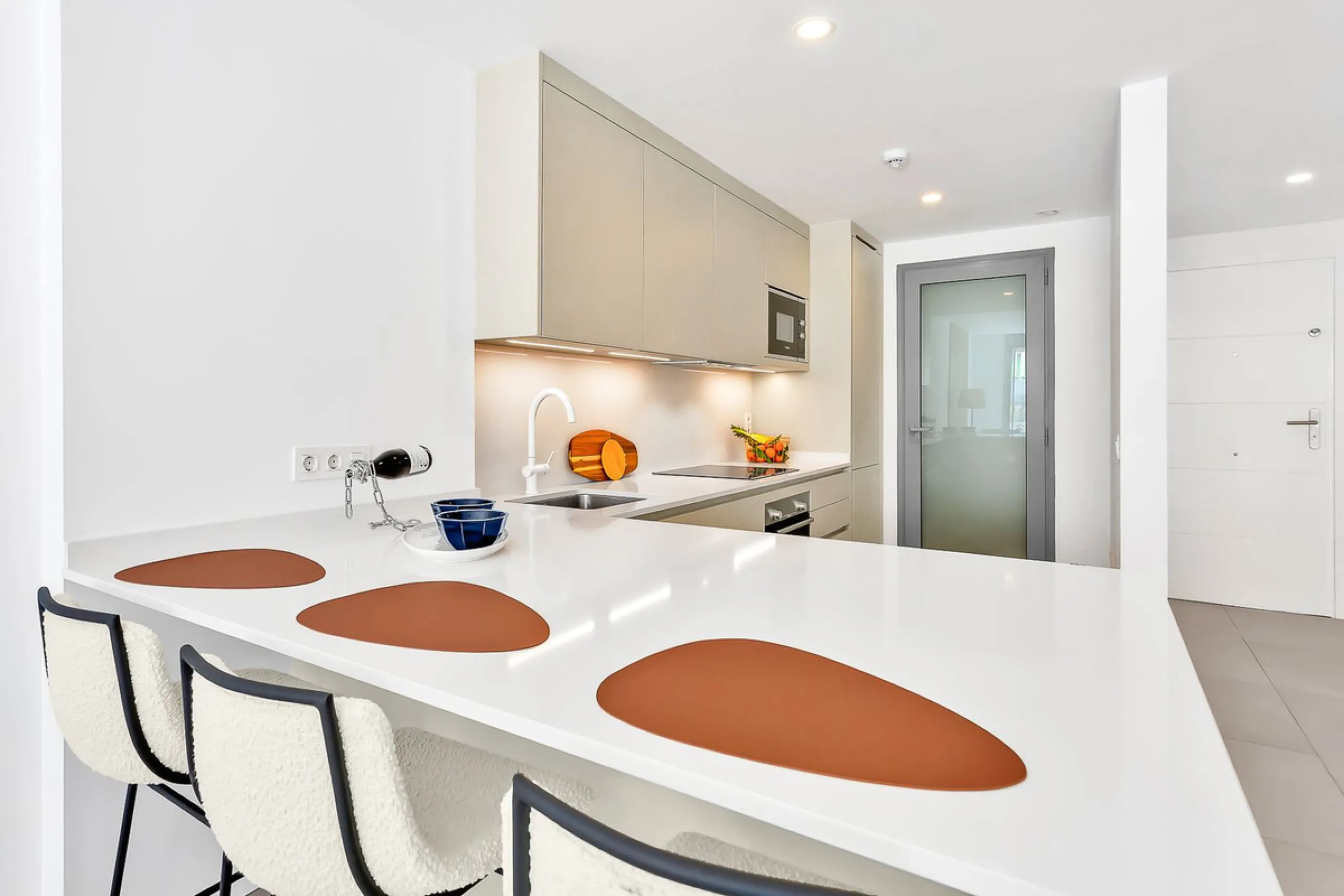 PROPERTY WITH VALID AND TRANSFERABLE TOURISTIC LICENSE!