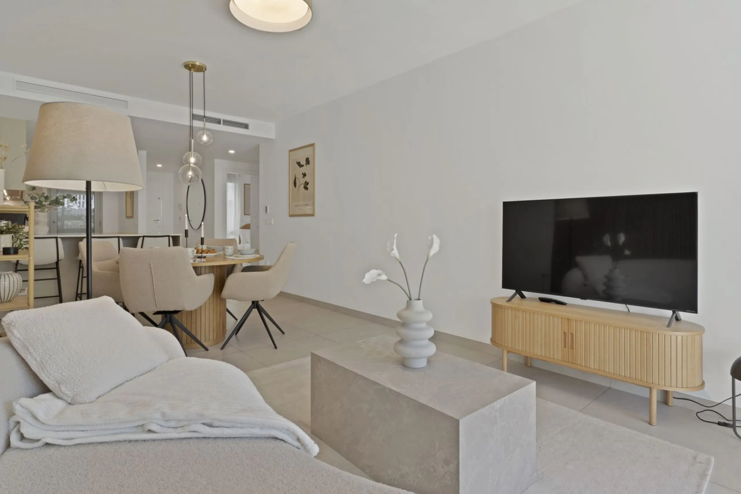 PROPERTY WITH VALID AND TRANSFERABLE TOURISTIC LICENSE!