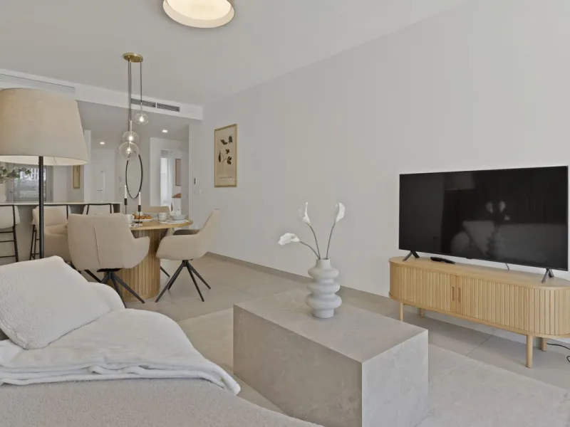 PROPERTY WITH VALID AND TRANSFERABLE TOURISTIC LICENSE!