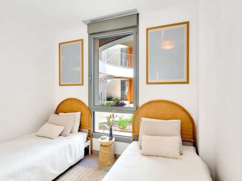 PROPERTY WITH VALID AND TRANSFERABLE TOURISTIC LICENSE!