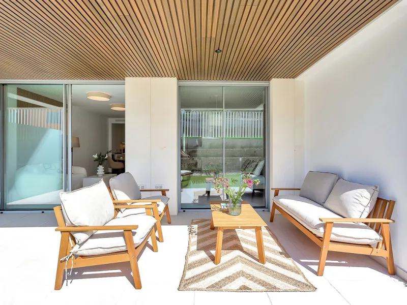 PROPERTY WITH VALID AND TRANSFERABLE TOURISTIC LICENSE!