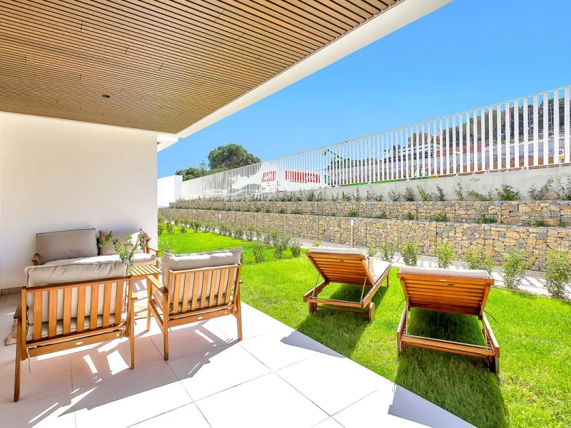 PROPERTY WITH VALID AND TRANSFERABLE TOURISTIC LICENSE!