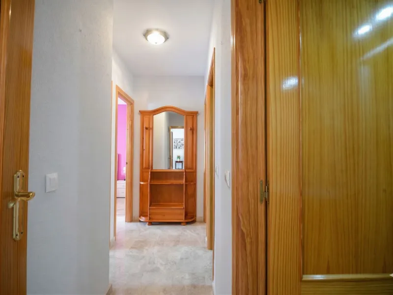 We are delighted to present this fantastic property located in Los Boliches, Fuengirola, one of the most sought after areas thanks to its proximity to all amenities such as supermarkets, restaurants, public transport, schools, and only a few minutes from 