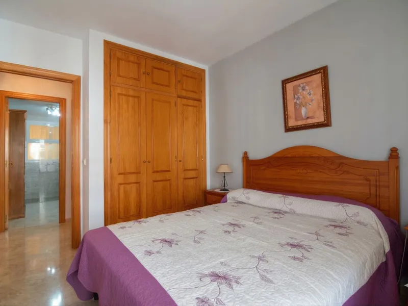 We are delighted to present this fantastic property located in Los Boliches, Fuengirola, one of the most sought after areas thanks to its proximity to all amenities such as supermarkets, restaurants, public transport, schools, and only a few minutes from 