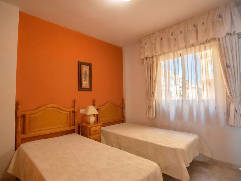 We are delighted to present this fantastic property located in Los Boliches, Fuengirola, one of the most sought after areas thanks to its proximity to all amenities such as supermarkets, restaurants, public transport, schools, and only a few minutes from 