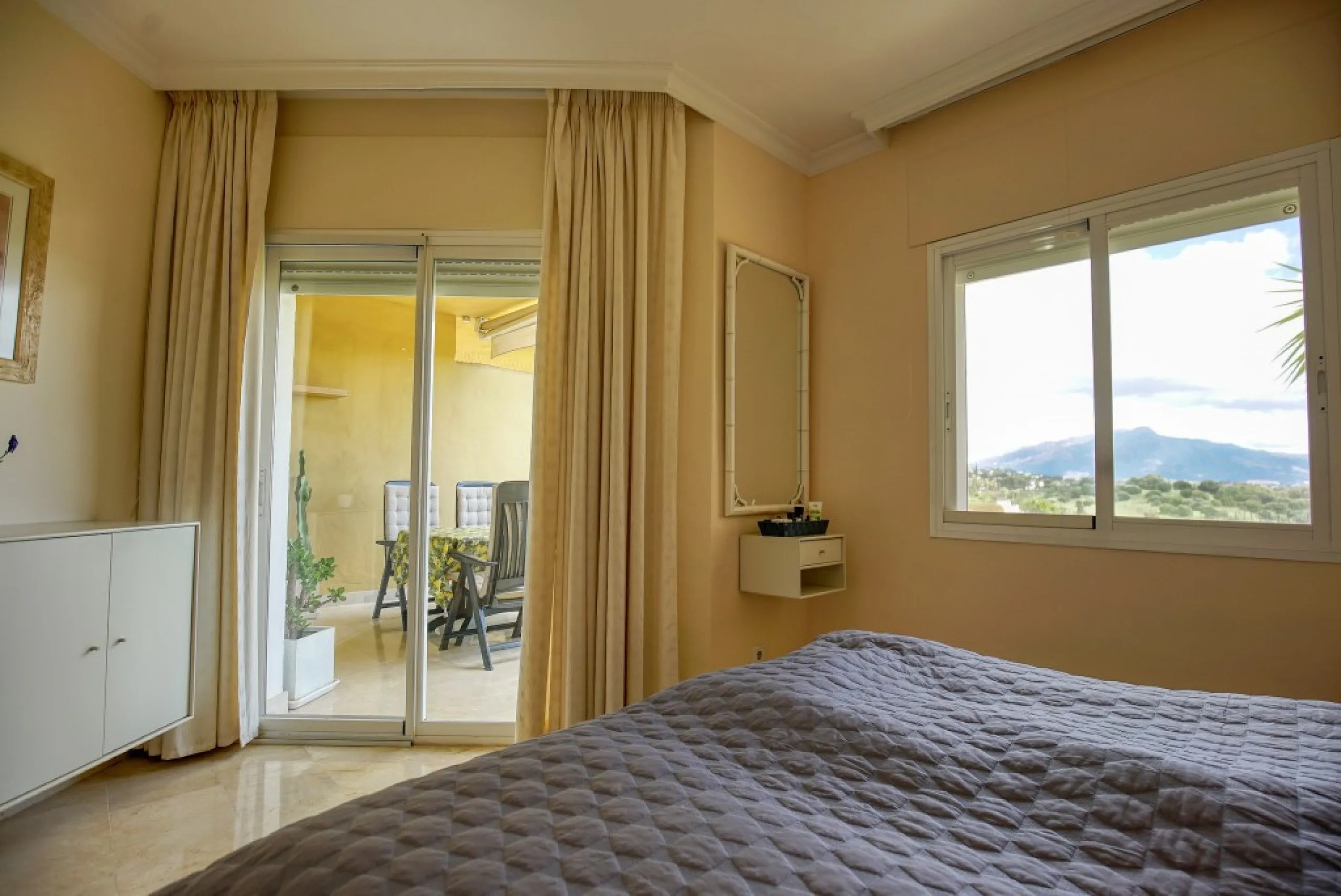 Elegant Duplex Penthouse with Panoramic Sea, Mountain & Golf Views – Bel-Air