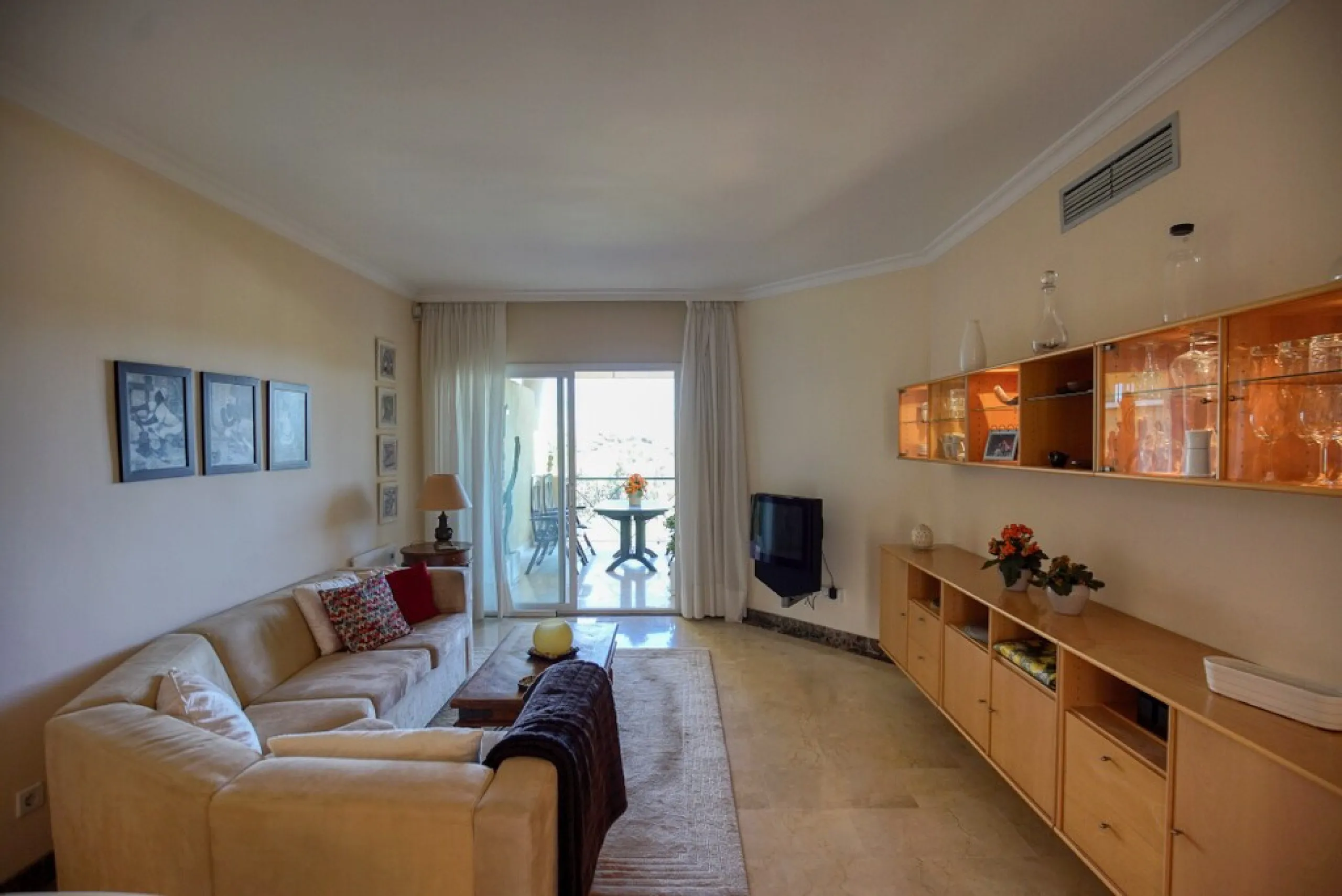 Elegant Duplex Penthouse with Panoramic Sea, Mountain & Golf Views – Bel-Air