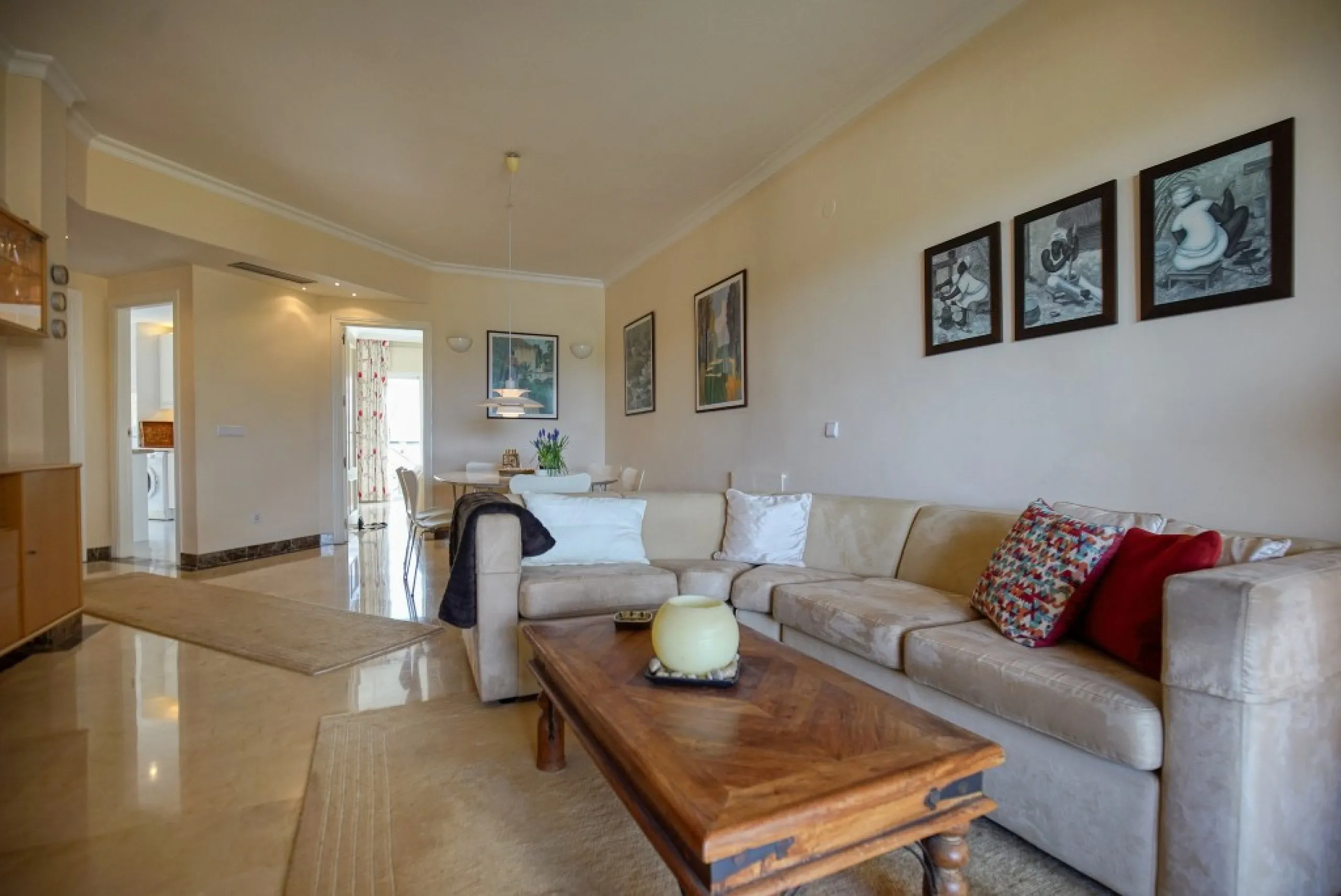 Elegant Duplex Penthouse with Panoramic Sea, Mountain & Golf Views – Bel-Air