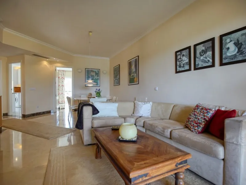 Elegant Duplex Penthouse with Panoramic Sea, Mountain & Golf Views – Bel-Air
