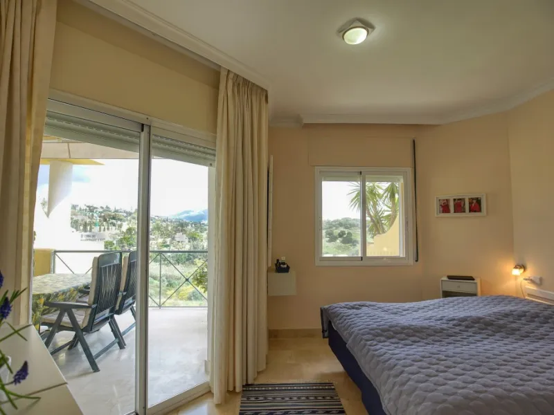 Elegant Duplex Penthouse with Panoramic Sea, Mountain & Golf Views – Bel-Air