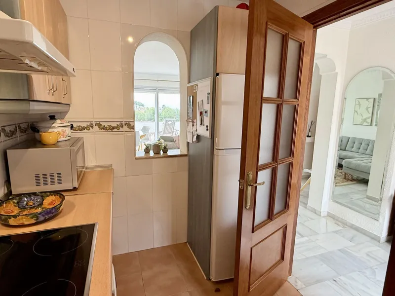 Discover an exceptional opportunity to own a beautiful apartment with sea views in Riviera de Sol.
