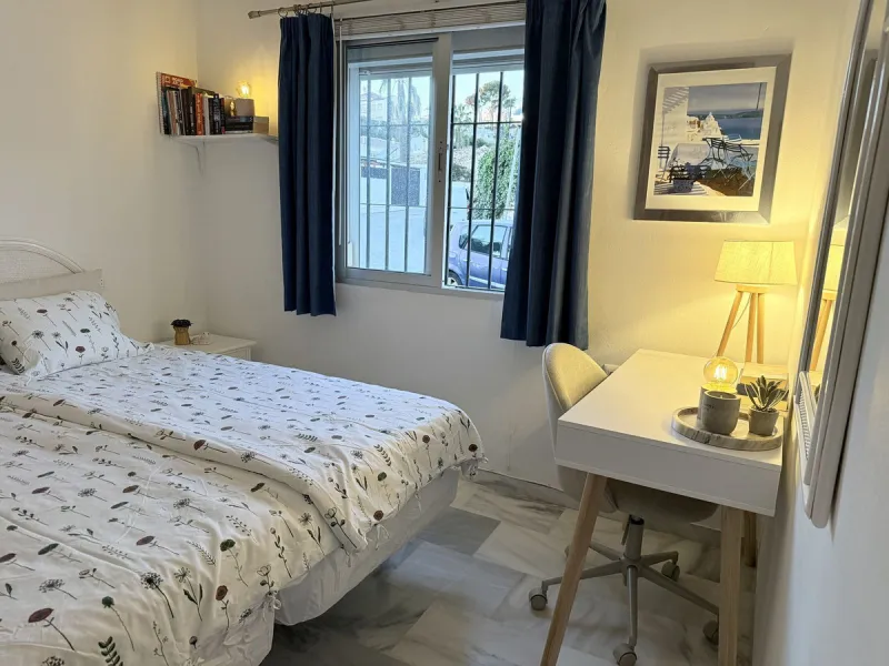 Discover an exceptional opportunity to own a beautiful apartment with sea views in Riviera de Sol.