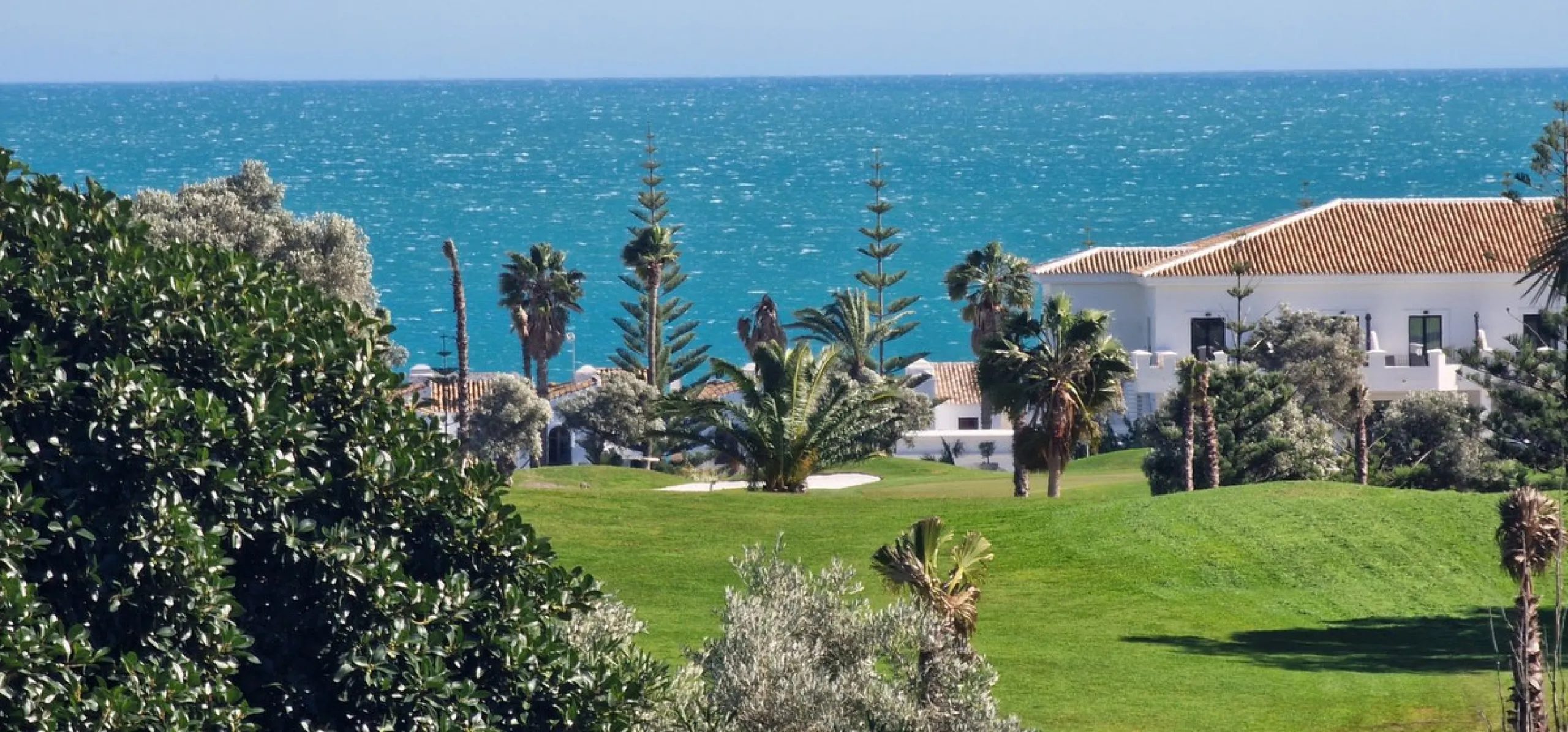 Jardines del Golf, La Duquesa