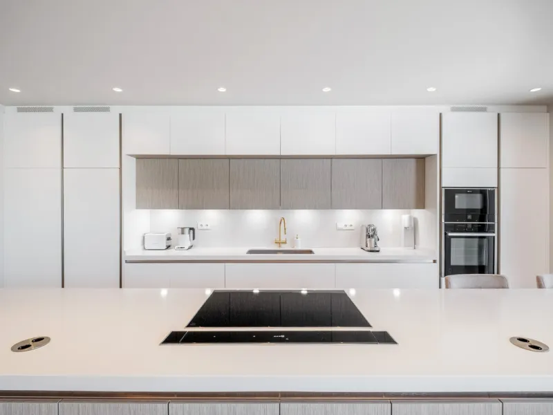 This exceptional luxury villa combines contemporary design, comfort, and high-quality finishes throughout.