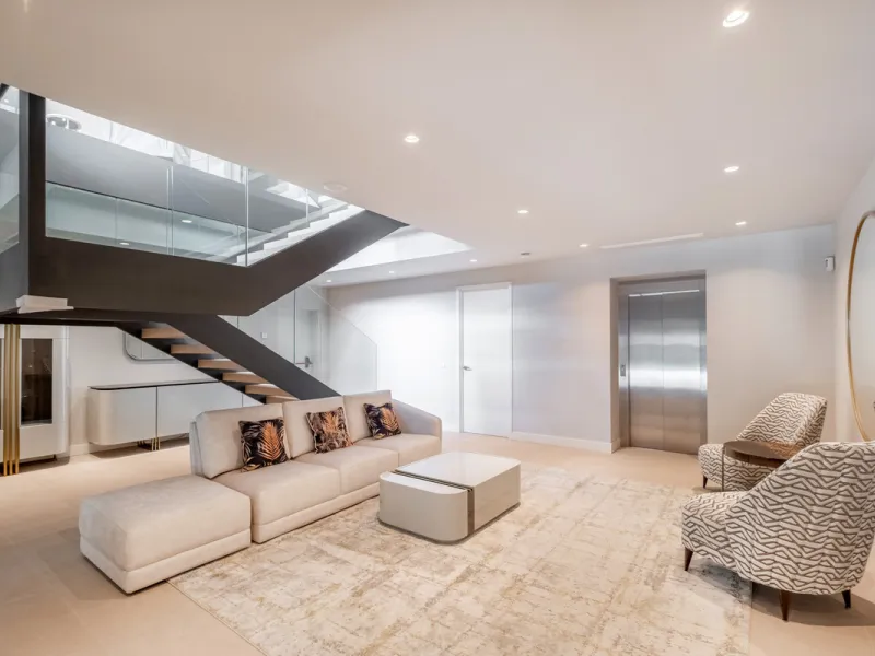 This exceptional luxury villa combines contemporary design, comfort, and high-quality finishes throughout.