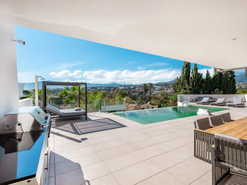 This exceptional luxury villa combines contemporary design, comfort, and high-quality finishes throughout.