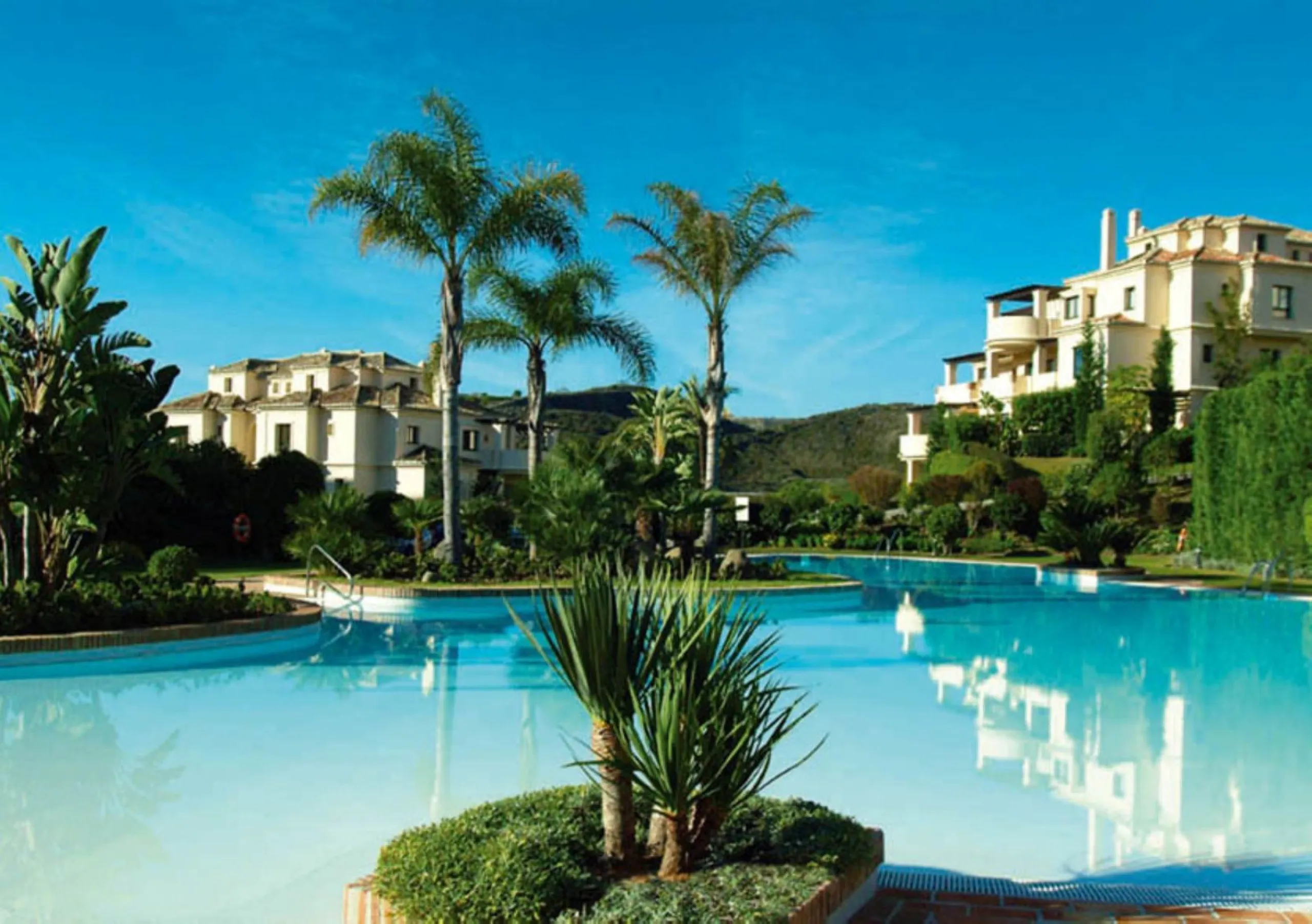 Exceptional penthouse with magnificent panoramic views of the sea, mountains and surrounding golf course.  A Private  Retreat in One of the Costa del Sol's Most Prestigious Developments