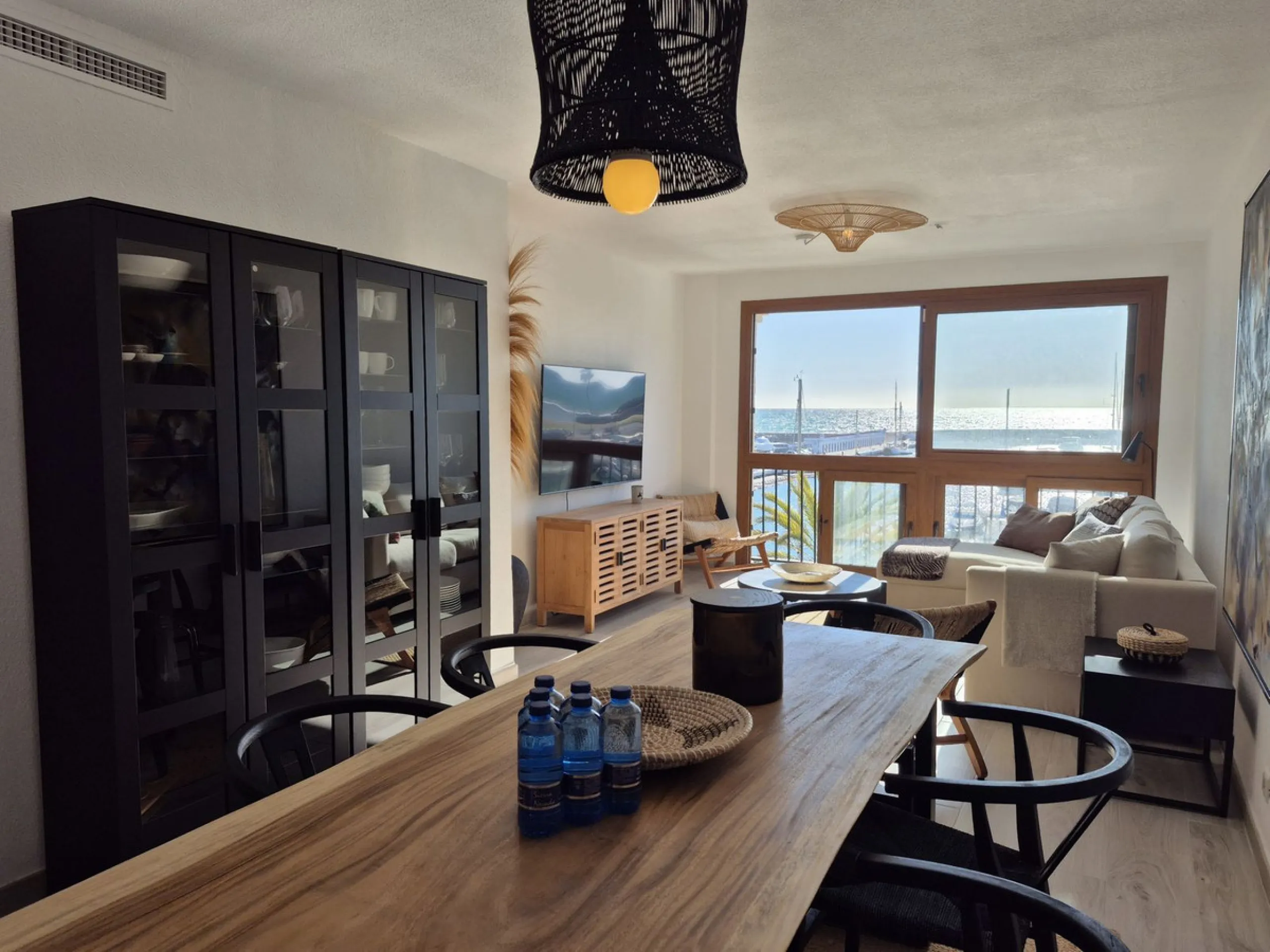 Apartment - Penthouse Duplex в продаже в Manilva, Málaga. В доме 3 спален и 2 ванных комнат. Площадь дома 156 м²
