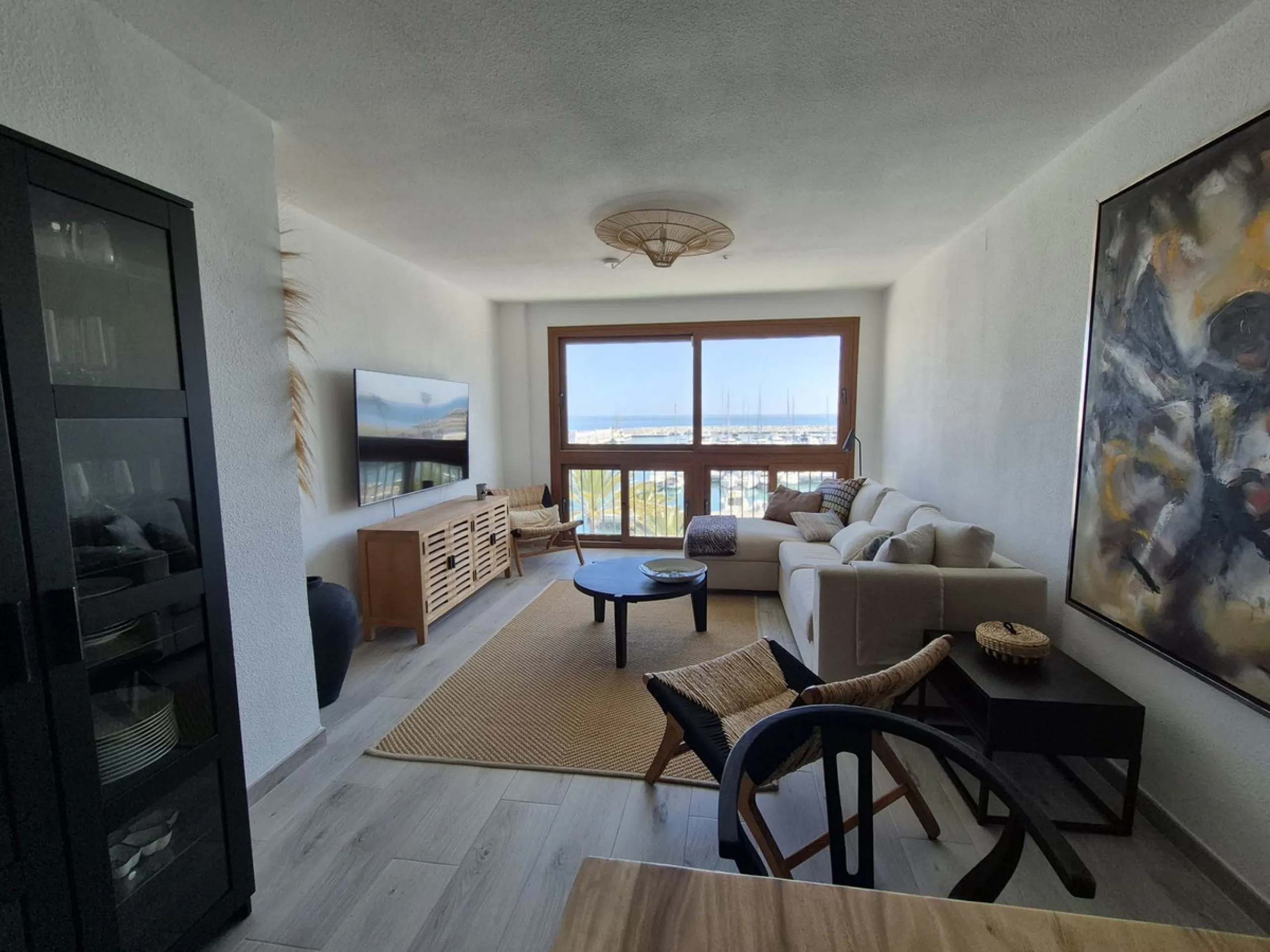 Apartment - Penthouse Duplex в продаже в Manilva, Málaga. В доме 3 спален и 2 ванных комнат. Площадь дома 156 м²