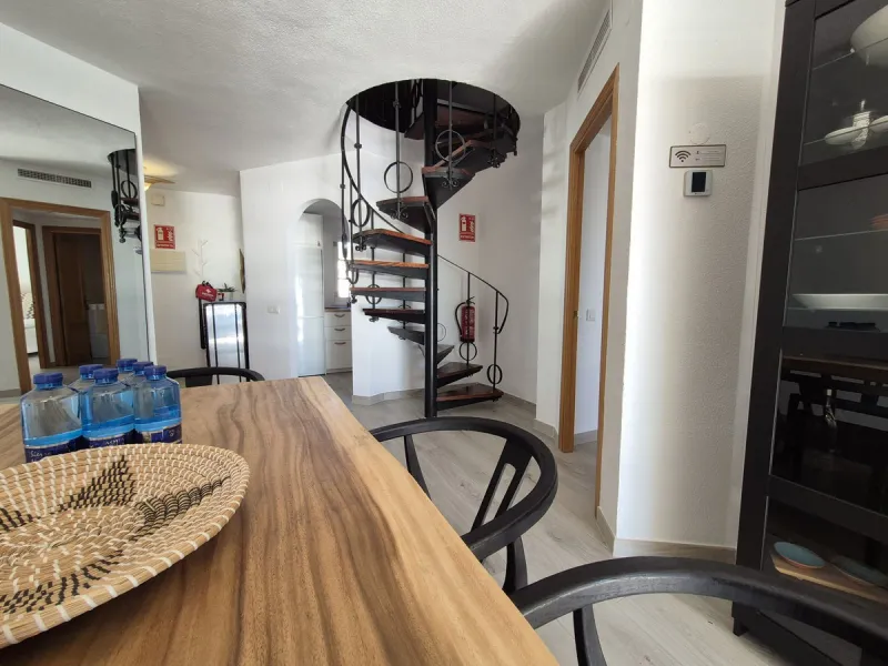 Apartment - Penthouse Duplex в продаже в Manilva, Málaga. В доме 3 спален и 2 ванных комнат. Площадь дома 156 м²